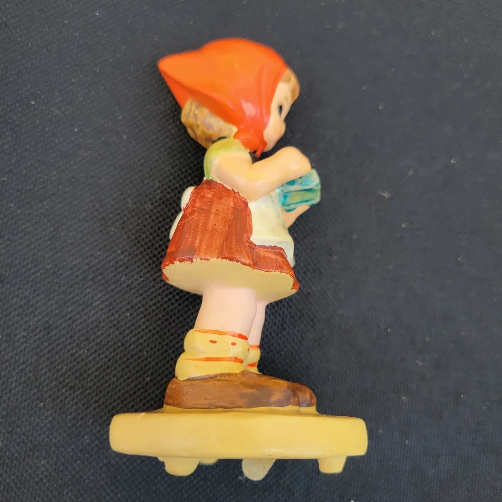 Vintage Girl with Book Figurine ~ Made in Sri Lanka ~ 1960s(?) ~ Charming!